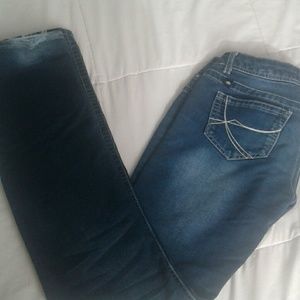 Almost Famous Jeans Size 3